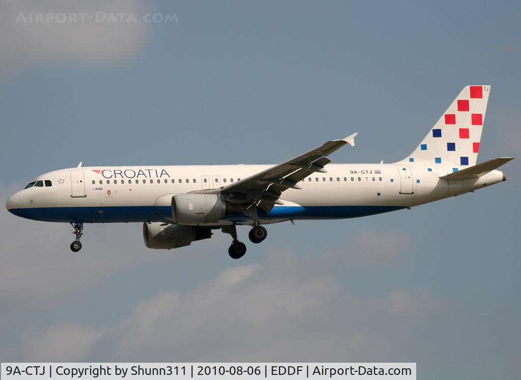 9A-CTJ, 1999 Airbus A320-214 C/N 1009, Landing rwy 25L