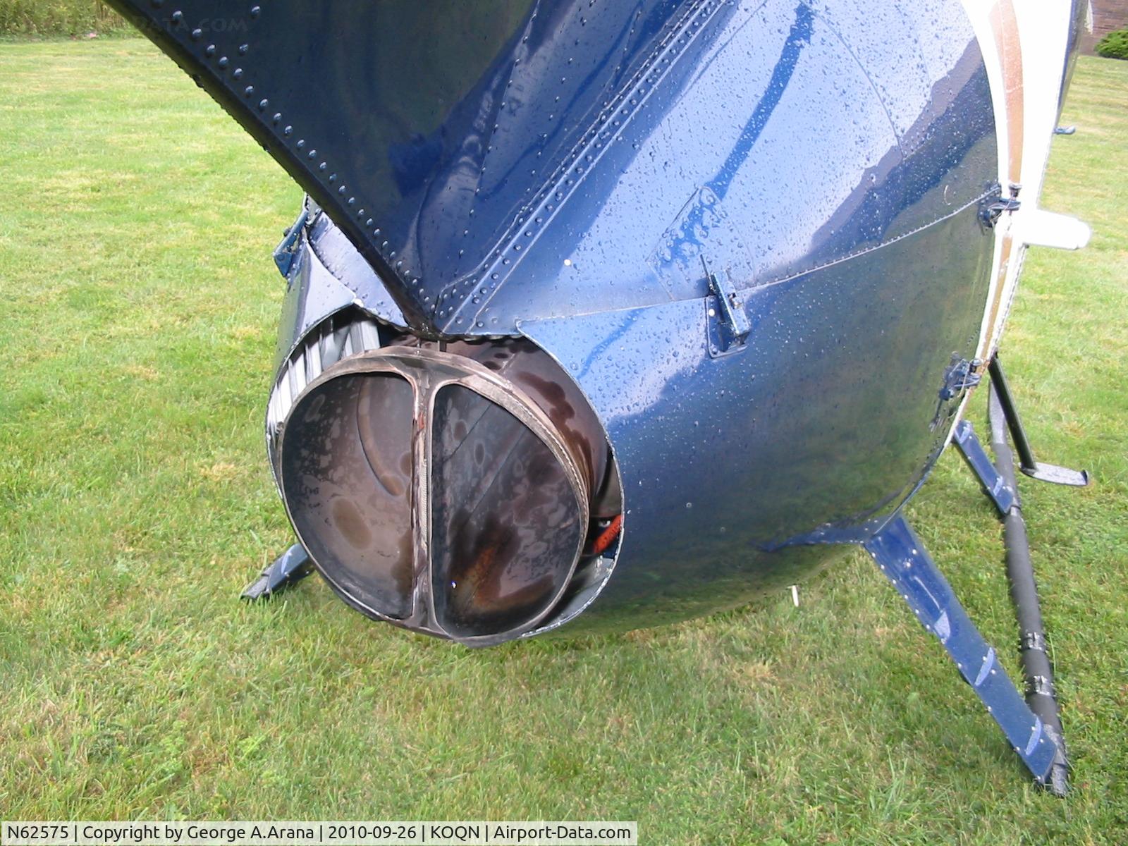 N62575, 1968 Hughes OH-6A Cayuse C/N 0497, Engine exhaust