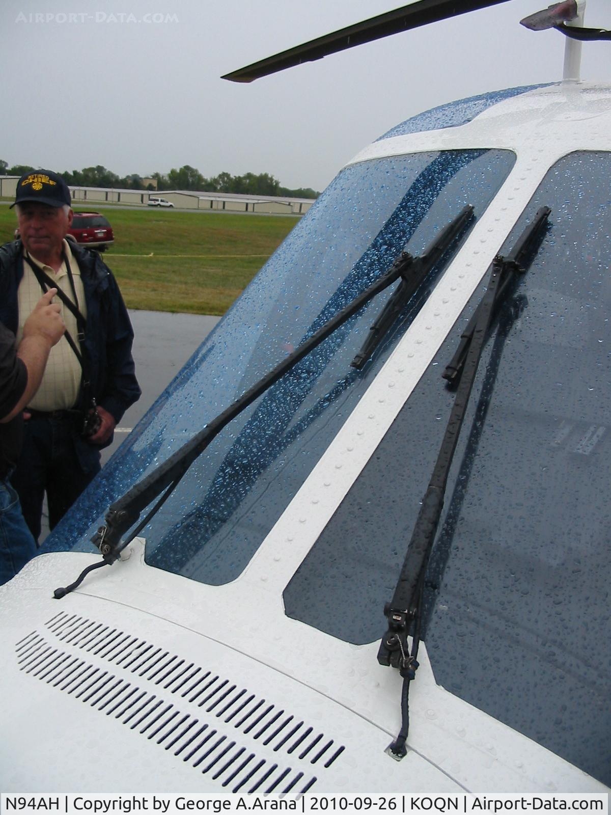 N94AH, 2000 Agusta A-109E C/N 11081, Windshield wipers