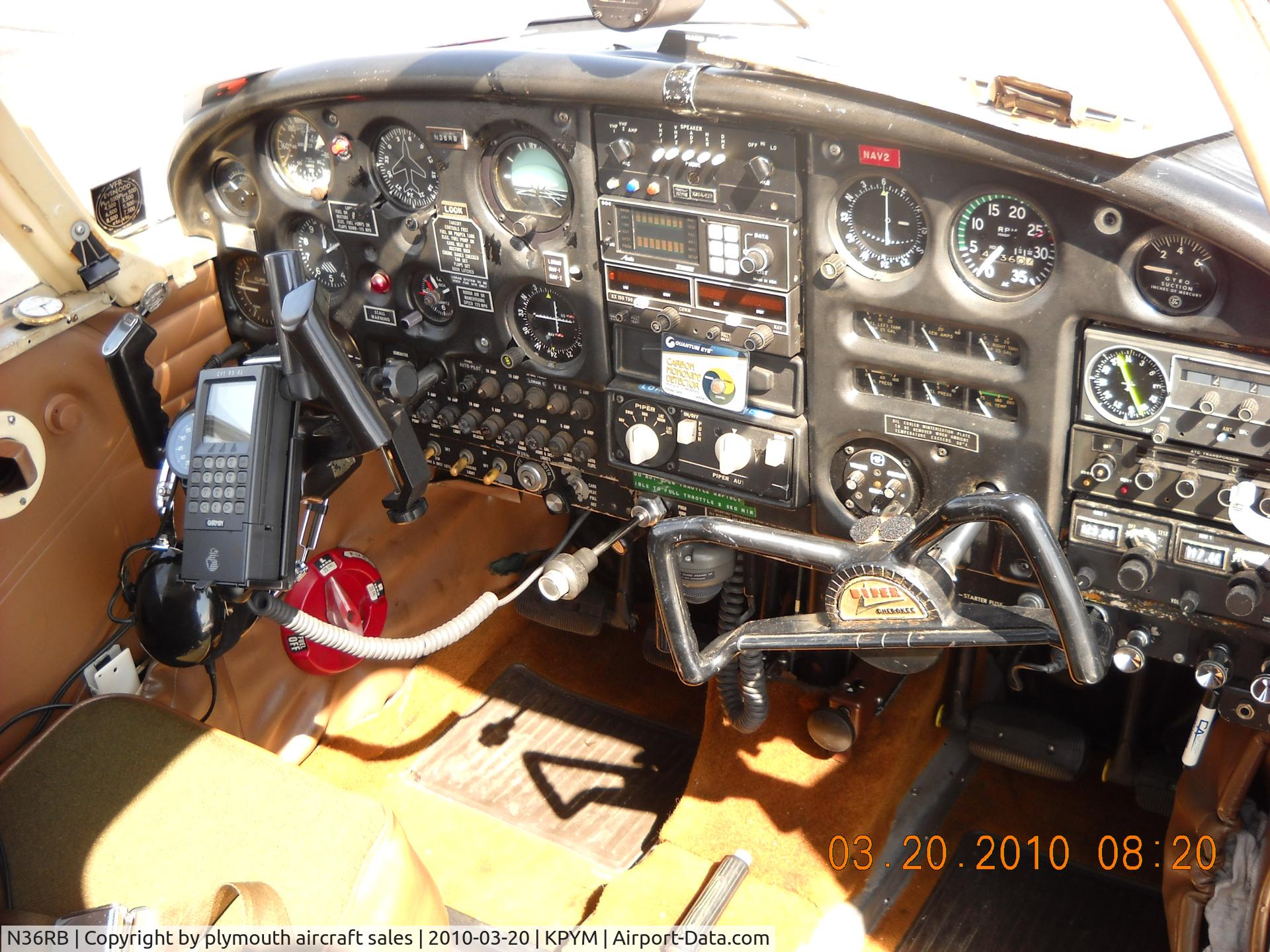 N36RB, 1966 Piper PA-28-140 C/N 28-22384, (N36RB) PANEL