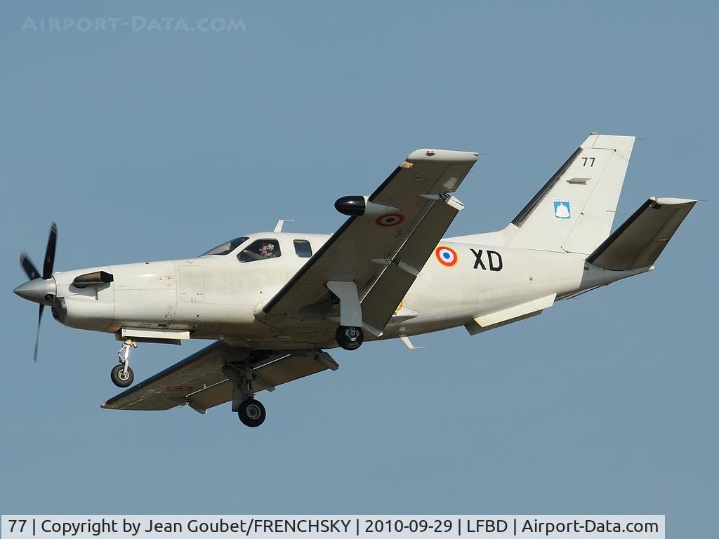 77, Socata TBM-700A C/N 77, TBM700 c/n 77FRENCH AIR FORCEà l'attéro 23