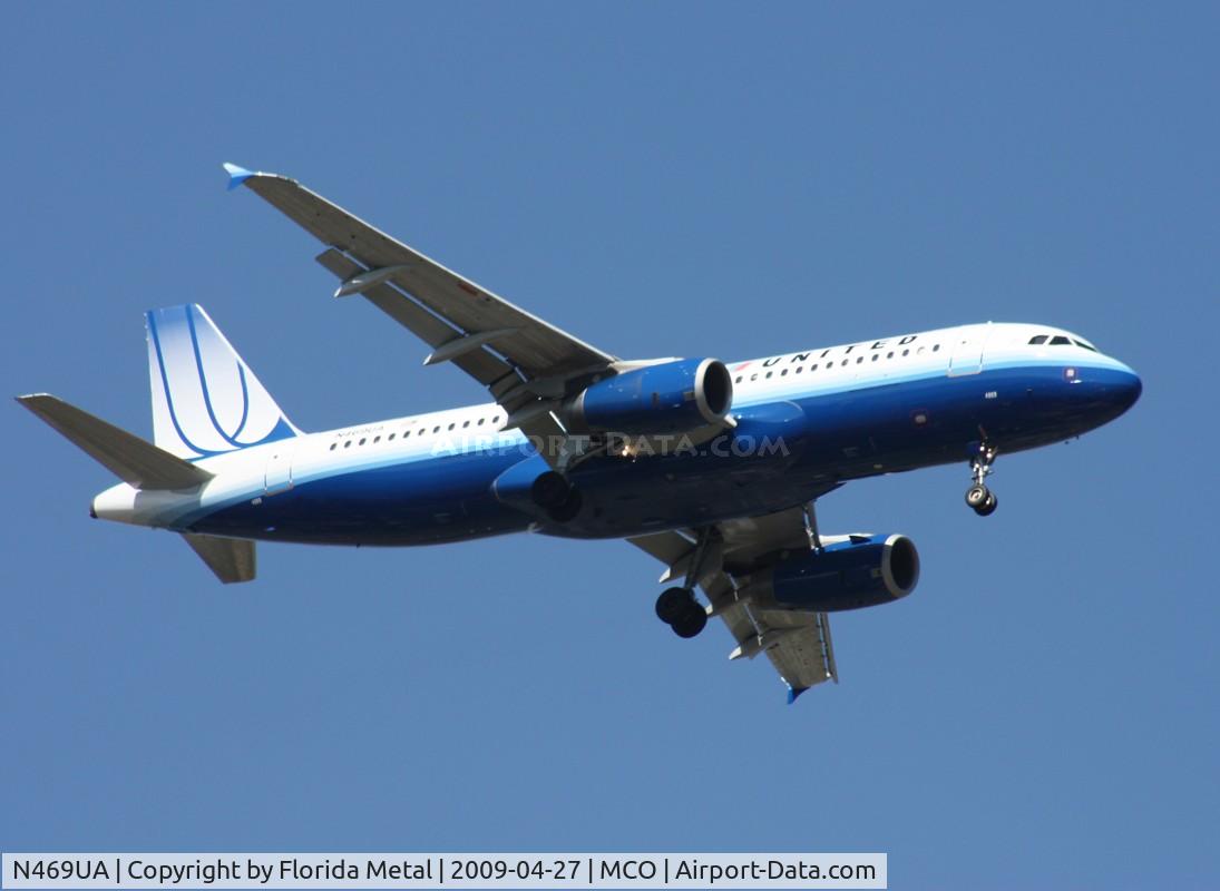 N469UA, 2001 Airbus A320-232 C/N 1409, United A320