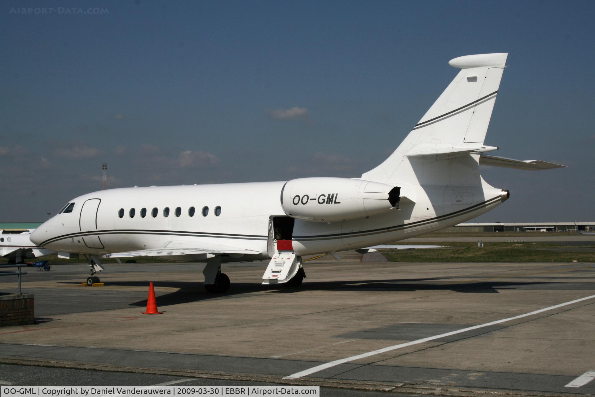 OO-GML, 2005 Dassault Falcon 2000EX C/N 75, Parked on G.A. apron