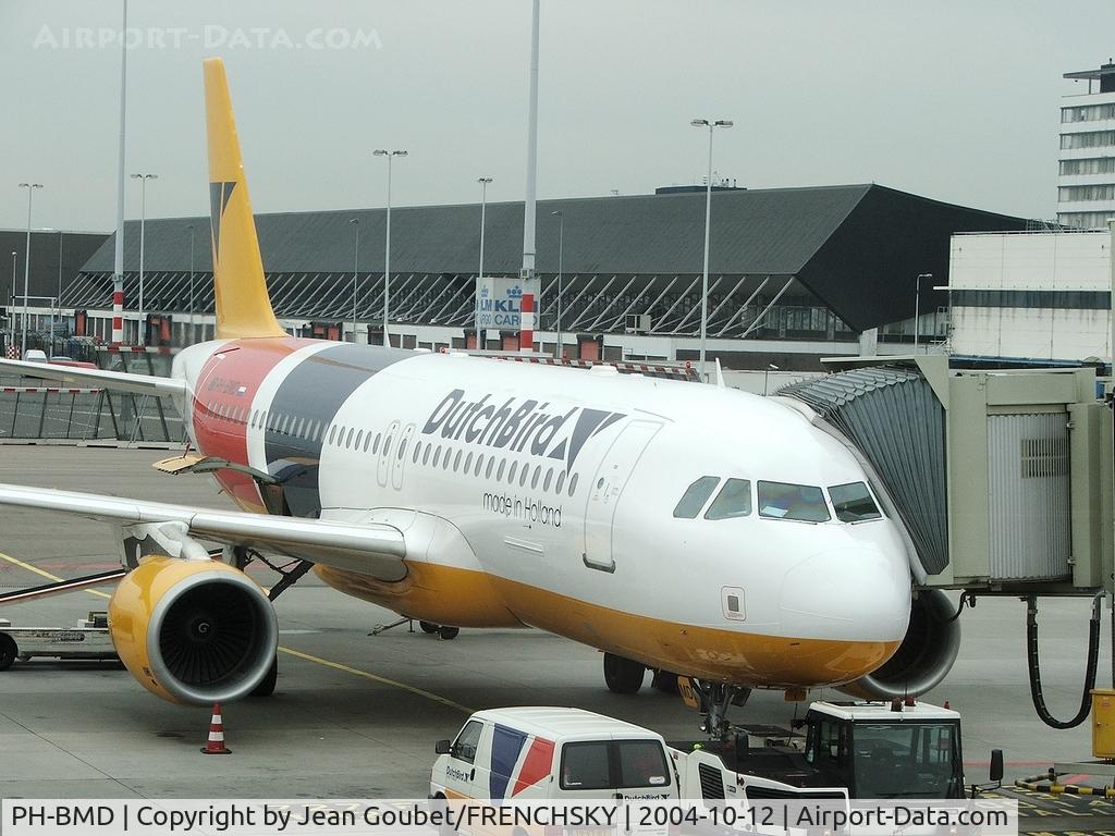 PH-BMD, 2000 Airbus A320-214 C/N 1370, 