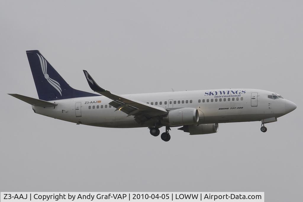 Z3-AAJ, 1987 Boeing 737-33A C/N 23827, Skywings 737-300