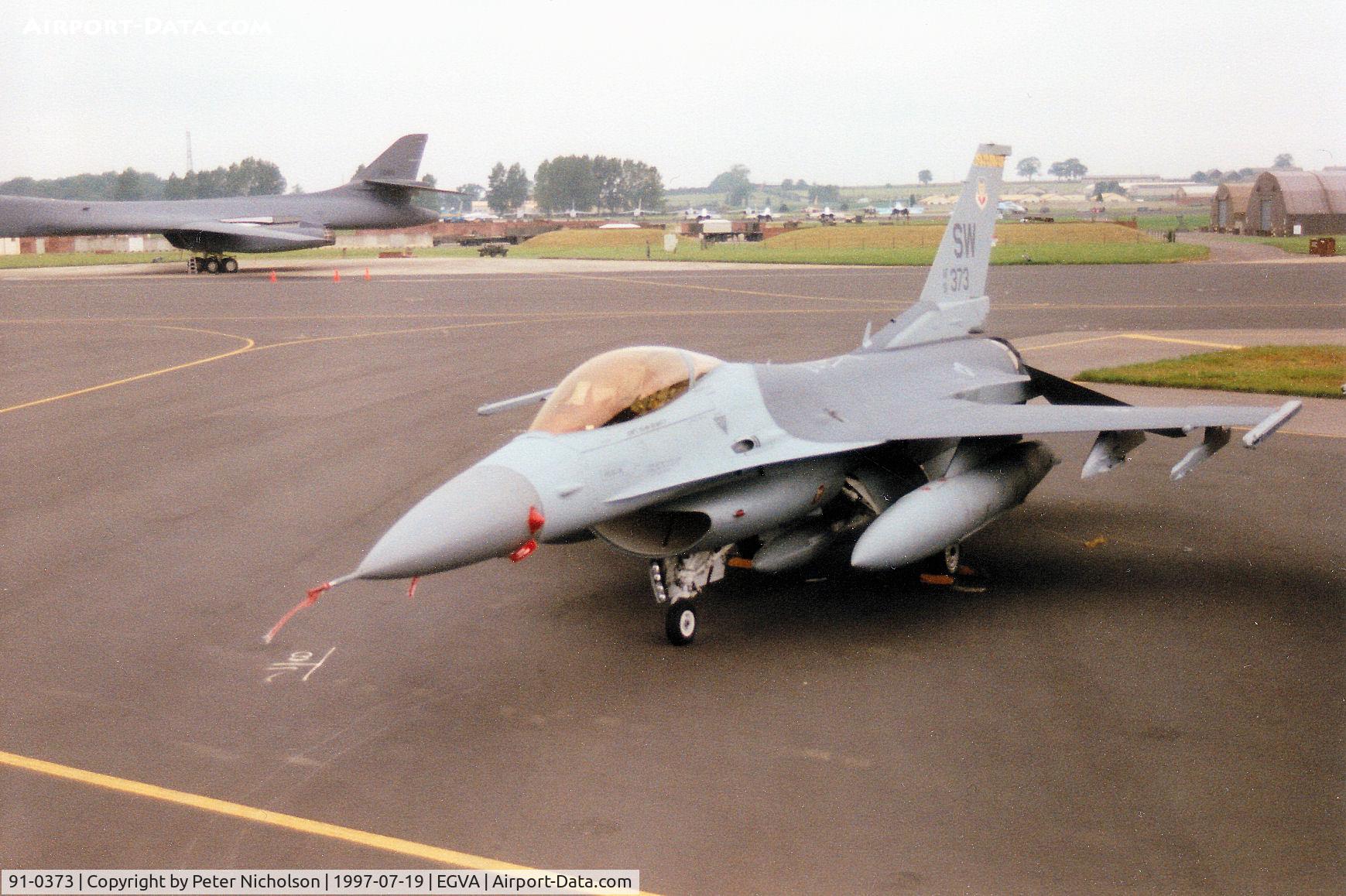 91-0373, 1991 General Dynamics F-16C Fighting Falcon C/N CC-71, Another view of Trend 64, an F-16C Falcon of 20th Fighter Wing at Shaw AFB on the flight-line at the 1997 Intnl Air Tattoo at RAF Fairford.
