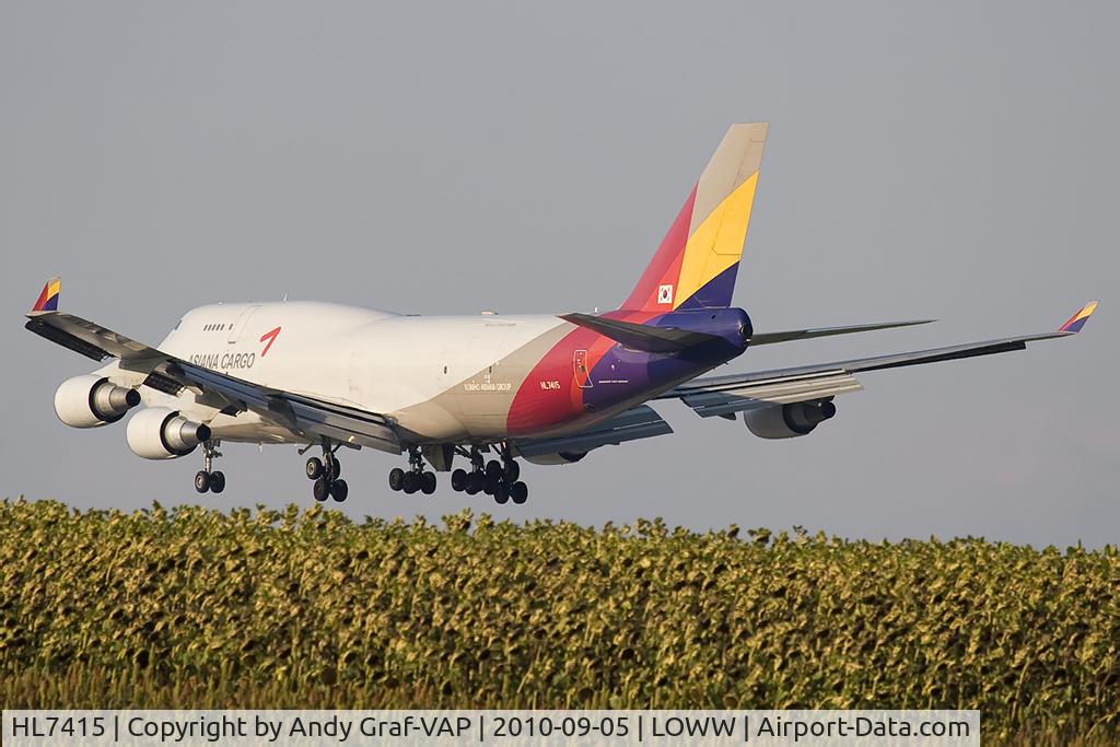 HL7415, 1993 Boeing 747-48EM(BDSF) C/N 25777, Asiana 747-400