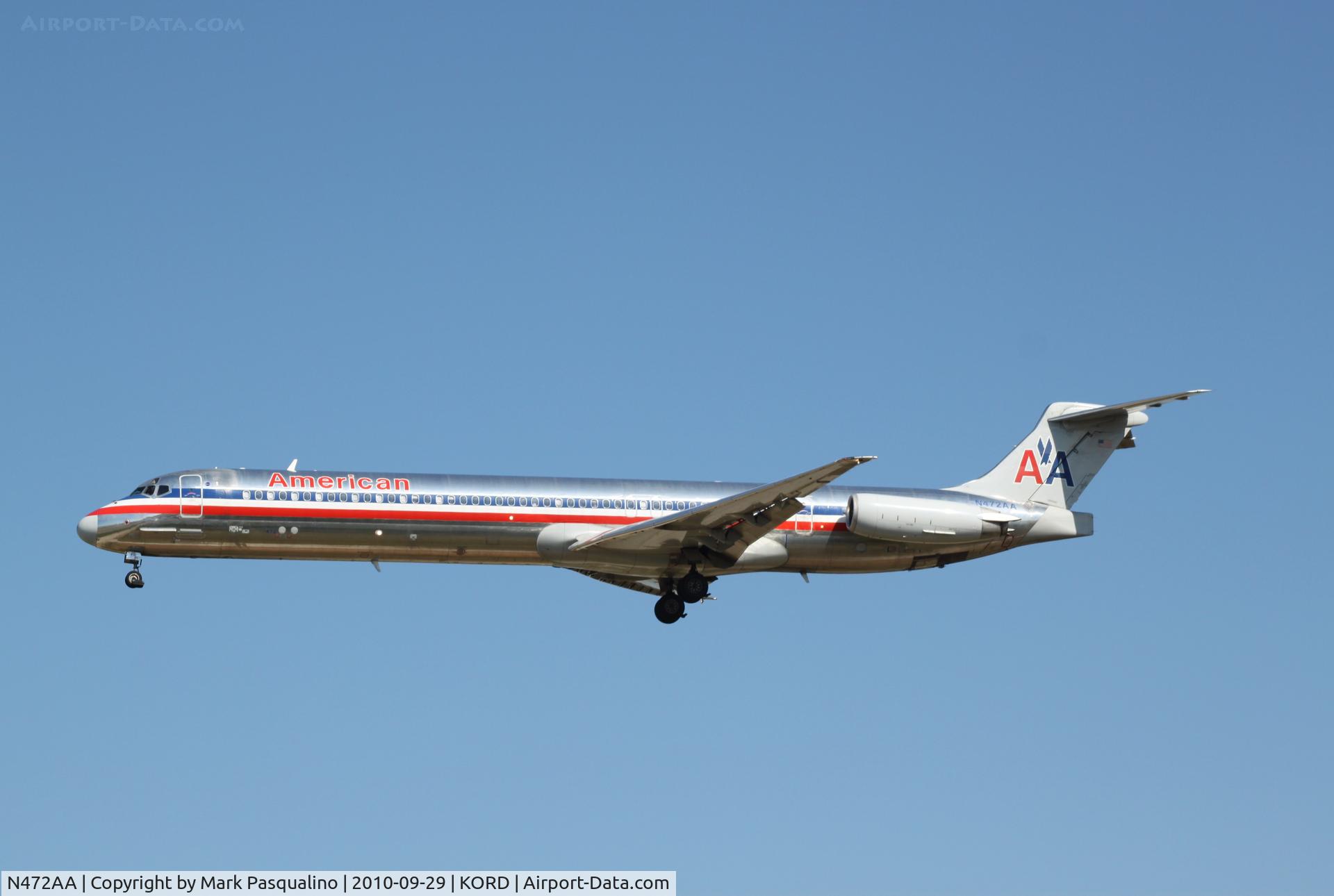 N472AA, 1988 McDonnell Douglas MD-82 (DC-9-82) C/N 49647, MD-82