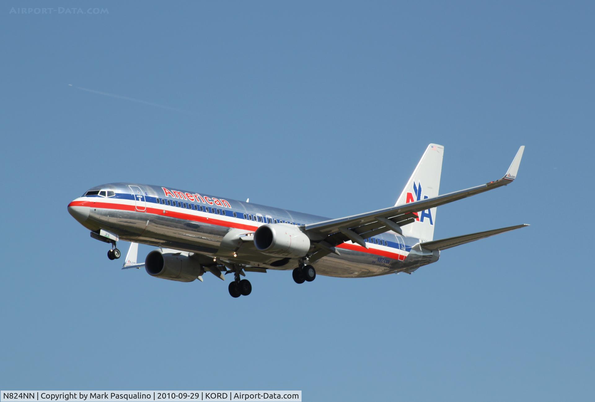 N824NN, 2010 Boeing 737-823 C/N 30916, Boeing 737-800