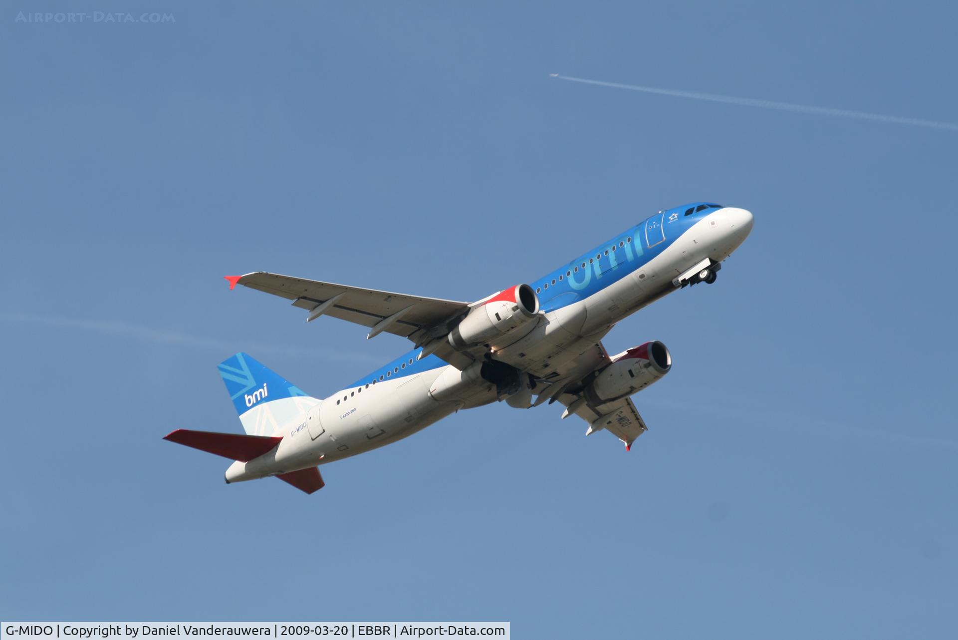 G-MIDO, 2002 Airbus A320-232 C/N 1987, Flight BD146 is taking off from RWY 07R