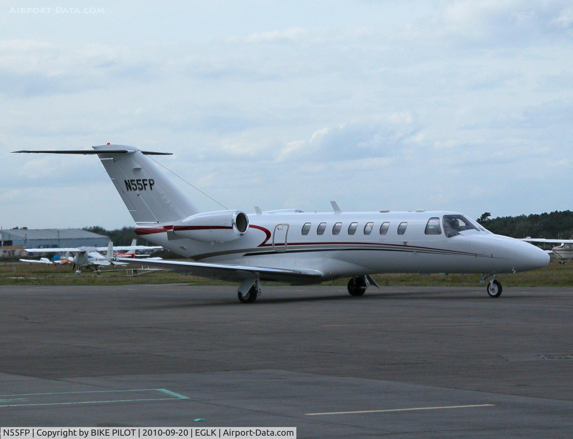 N55FP, 2007 Cessna 525B CitationJet CJ3 C/N 525B0153, Fox Papa taxying for departure