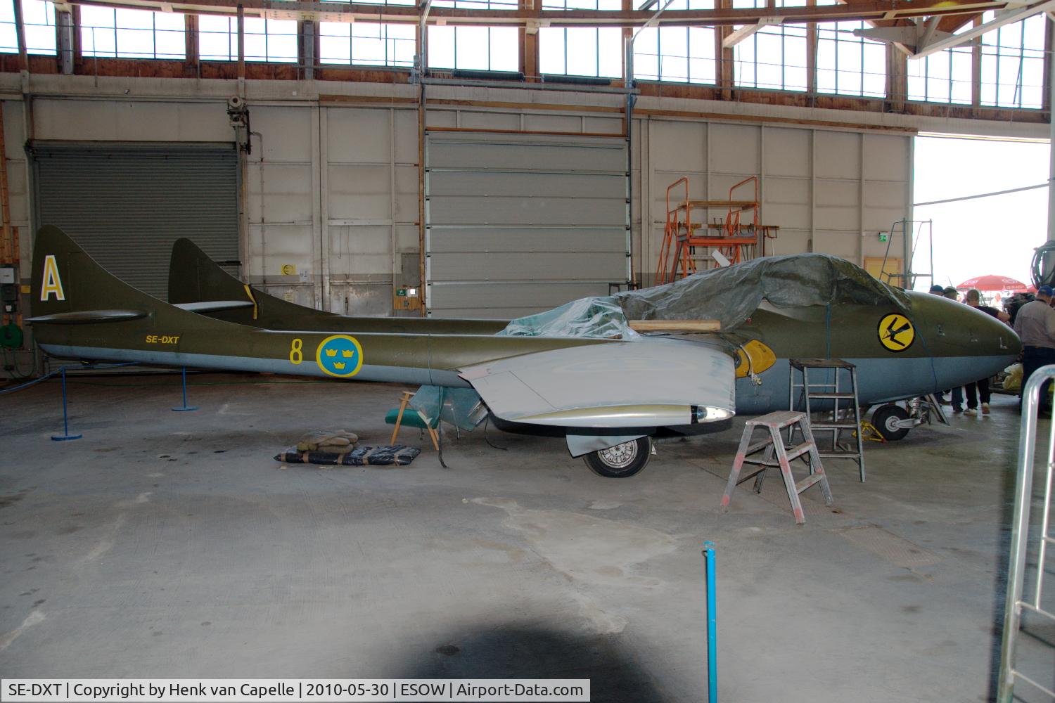 SE-DXT, 1958 De Havilland (F+W Emmen) Vampire T55 (DH-115) C/N 972, De Havilland Vampire T55, ex Swiss Air Force, in Swedish air Force scheme in the Västerås aircraft museum. It is registered with the Eskilstuna aircraft museum. Not airworthy at this moment.