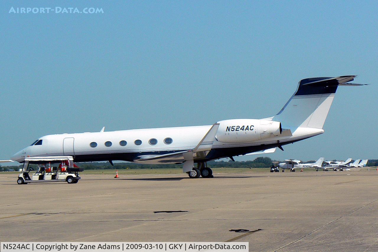 N524AC, 2002 Gulfstream Aerospace G-V C/N 686, At Arlington Municipal Airport, TX