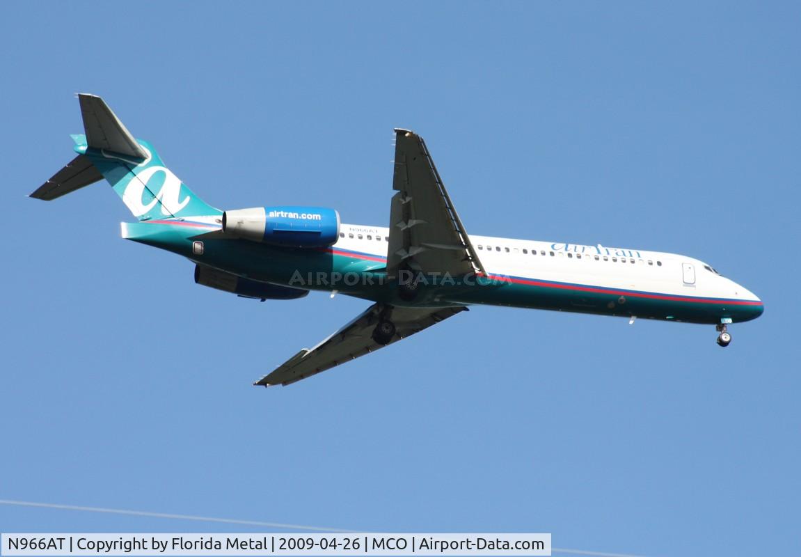 N966AT, 2001 Boeing 717-200 C/N 55027, Air Tran 717