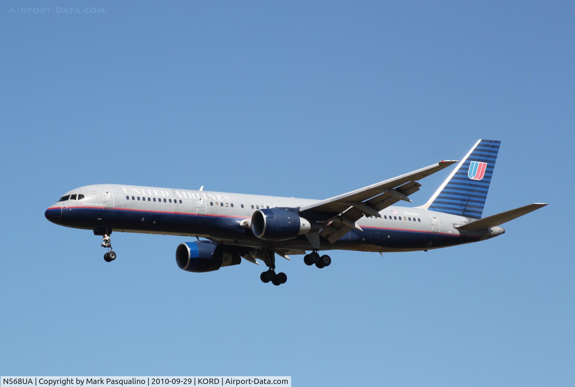 N568UA, 1992 Boeing 757-222 C/N 26674, Boeing 757-200