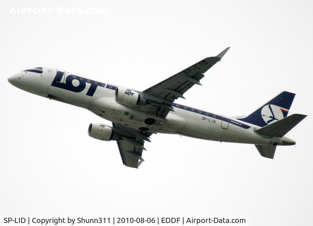 SP-LID, 2006 Embraer 175LR (ERJ-170-200LR) C/N 17000136, Taking off rwy 25R
