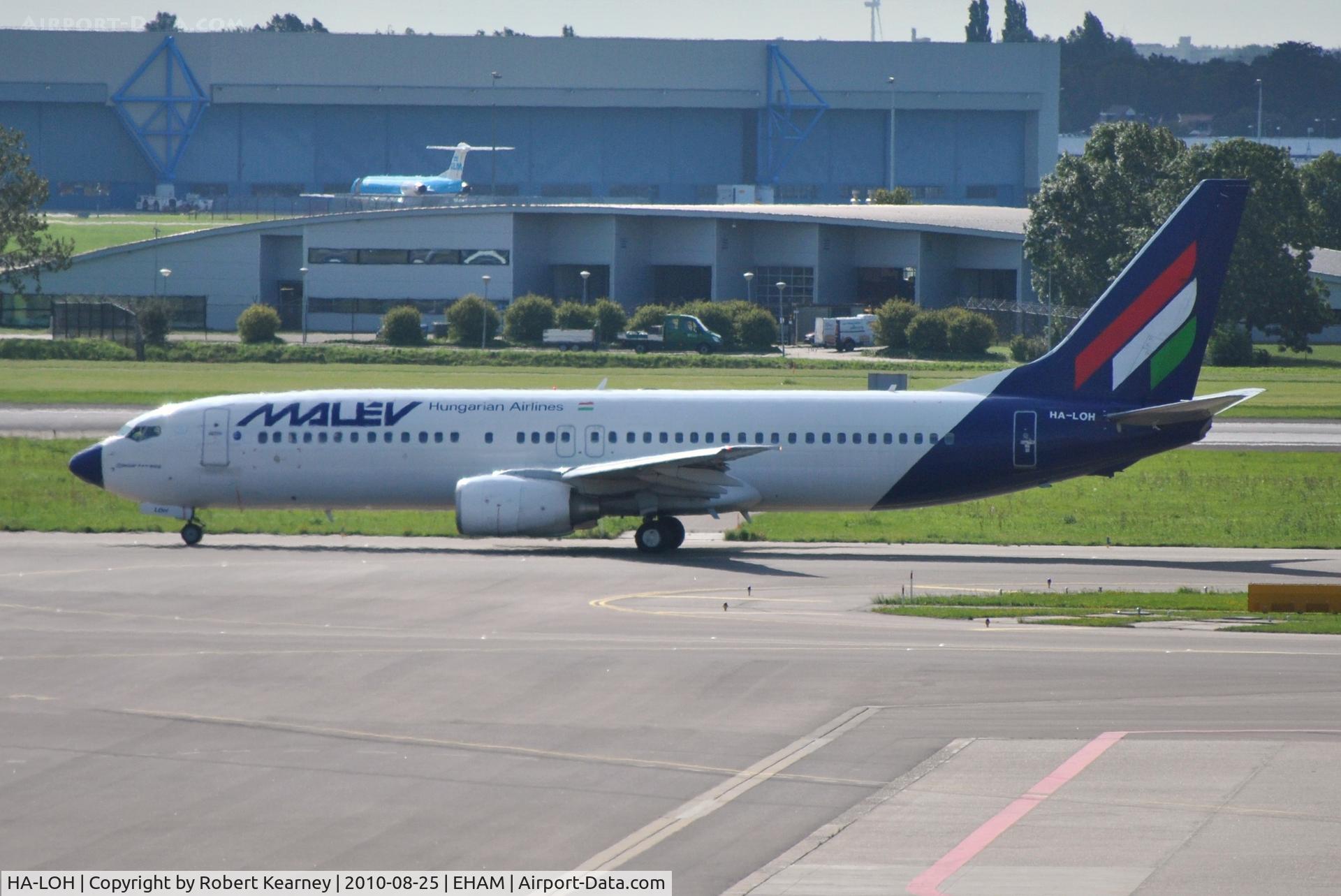 HA-LOH, 2004 Boeing 737-8Q8 C/N 30667, Malev taxiing for departure