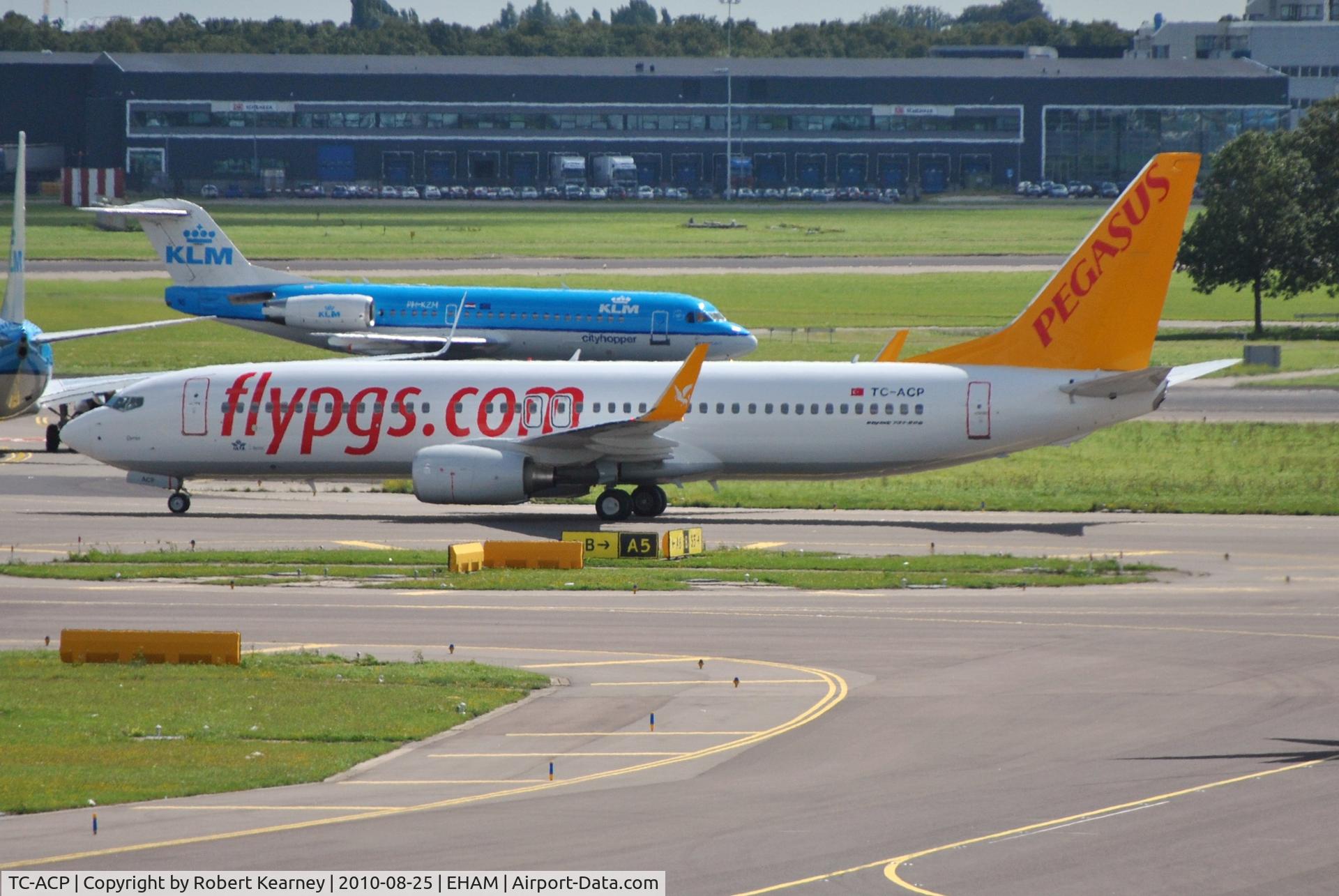 TC-ACP, 2010 Boeing 737-82R C/N 40697, Pegasus taxiing for departure