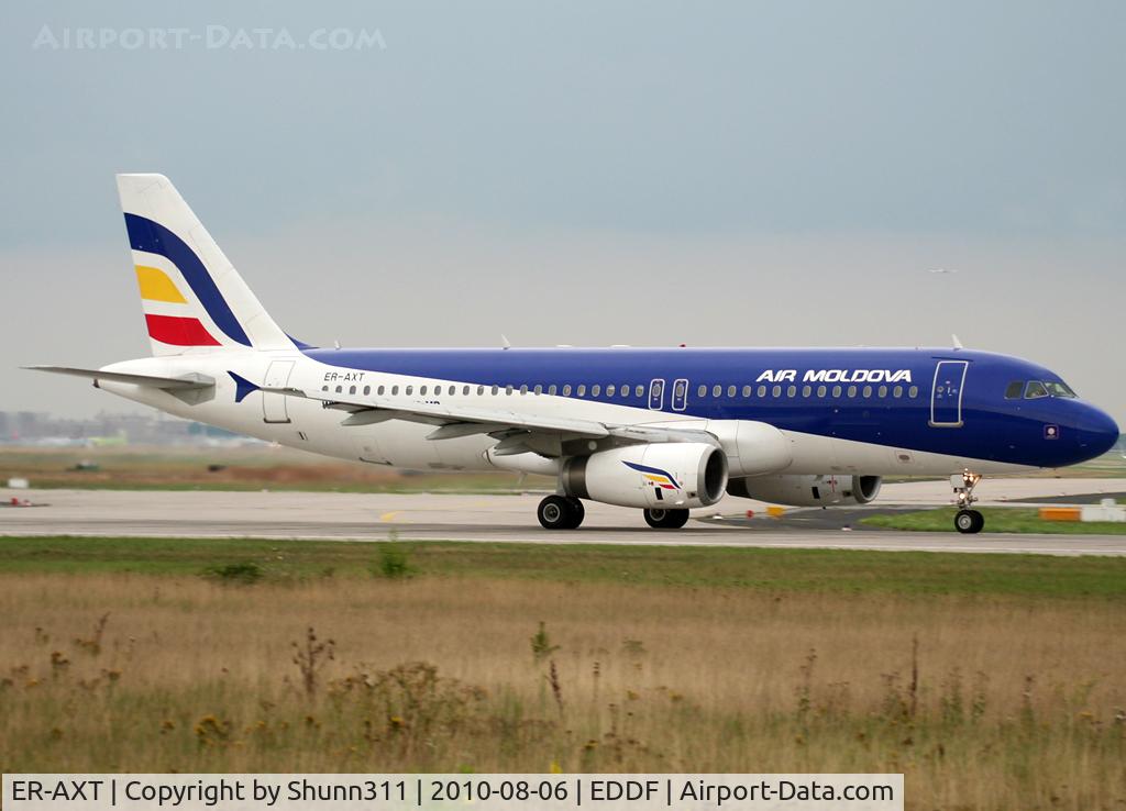 ER-AXT, 1991 Airbus A320-232 C/N 0249, Taking off rwy 18
