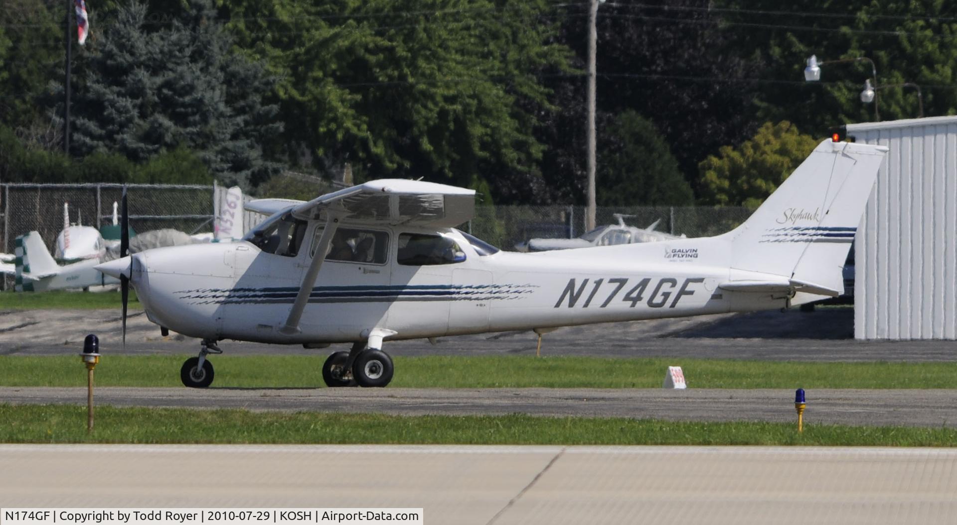 N174GF, 1998 Cessna 172R C/N 17280532, EAA AIRVENTURE 2010