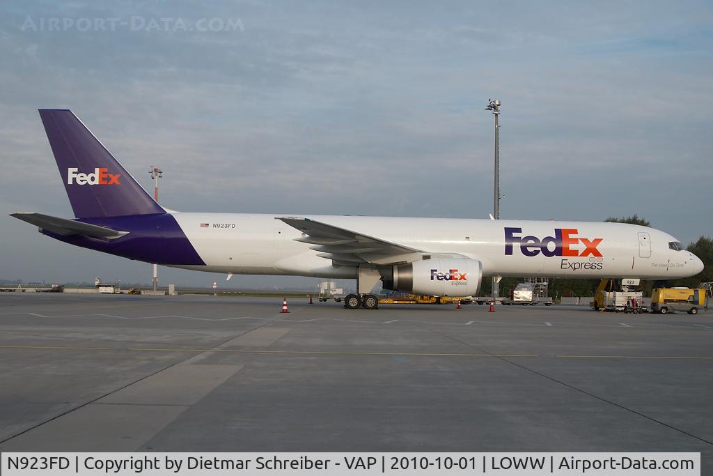 N923FD, 1992 Boeing 757-204 C/N 26266, Fedex Boeing 757-200
