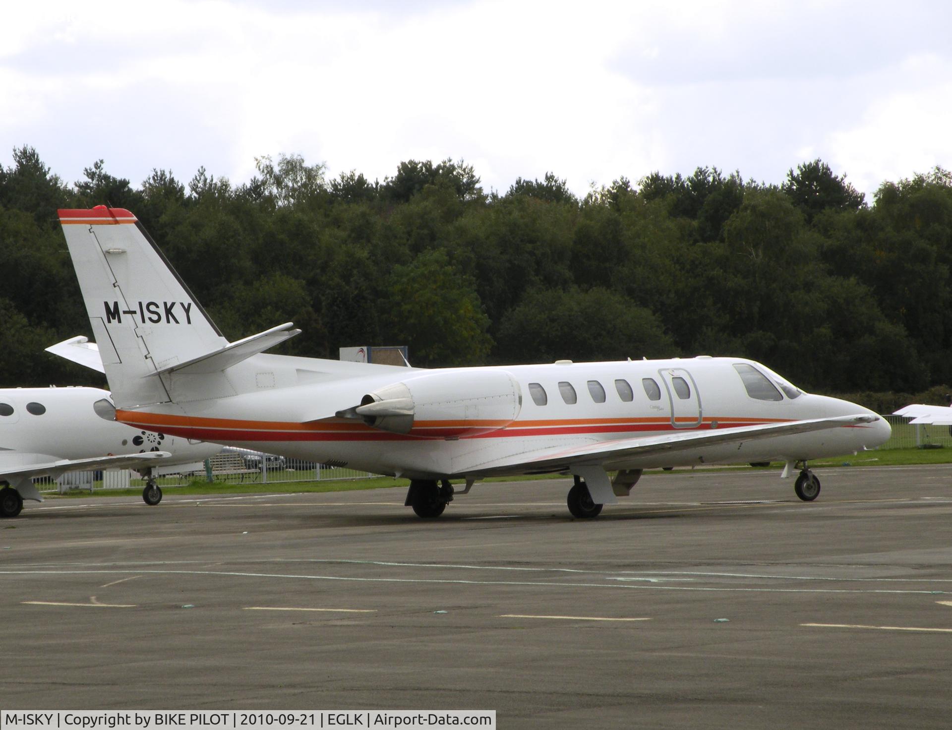 M-ISKY, 1999 Cessna 550 Citation Bravo C/N 550-0870, Terminal apron