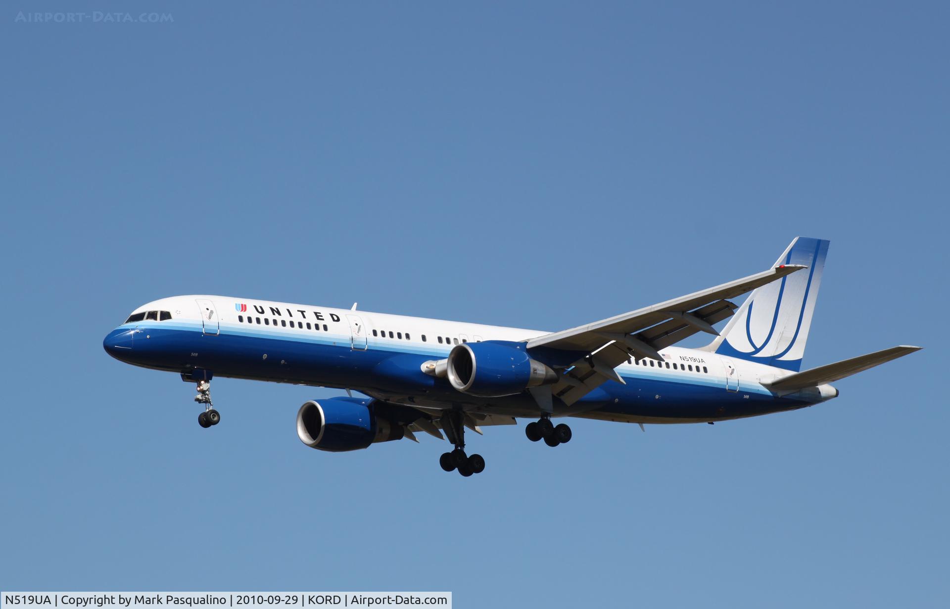 N519UA, 1990 Boeing 757-222 C/N 24872, Boeing 757-200
