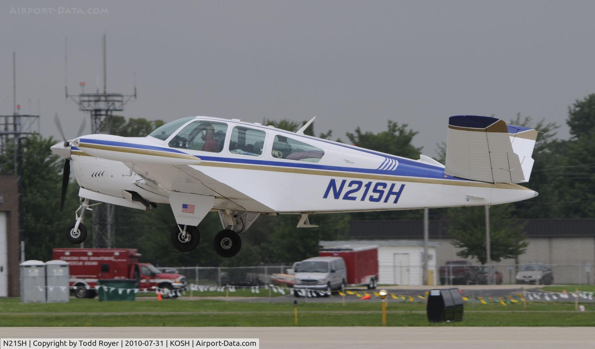 N21SH, 1986 Beech V35 Bonanza C/N D-8423, EAA AIRVENTURE 2010