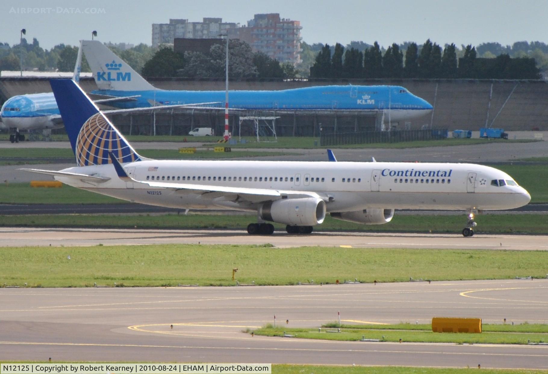 N12125, 1998 Boeing 757-224 C/N 28967, Continental ready to go