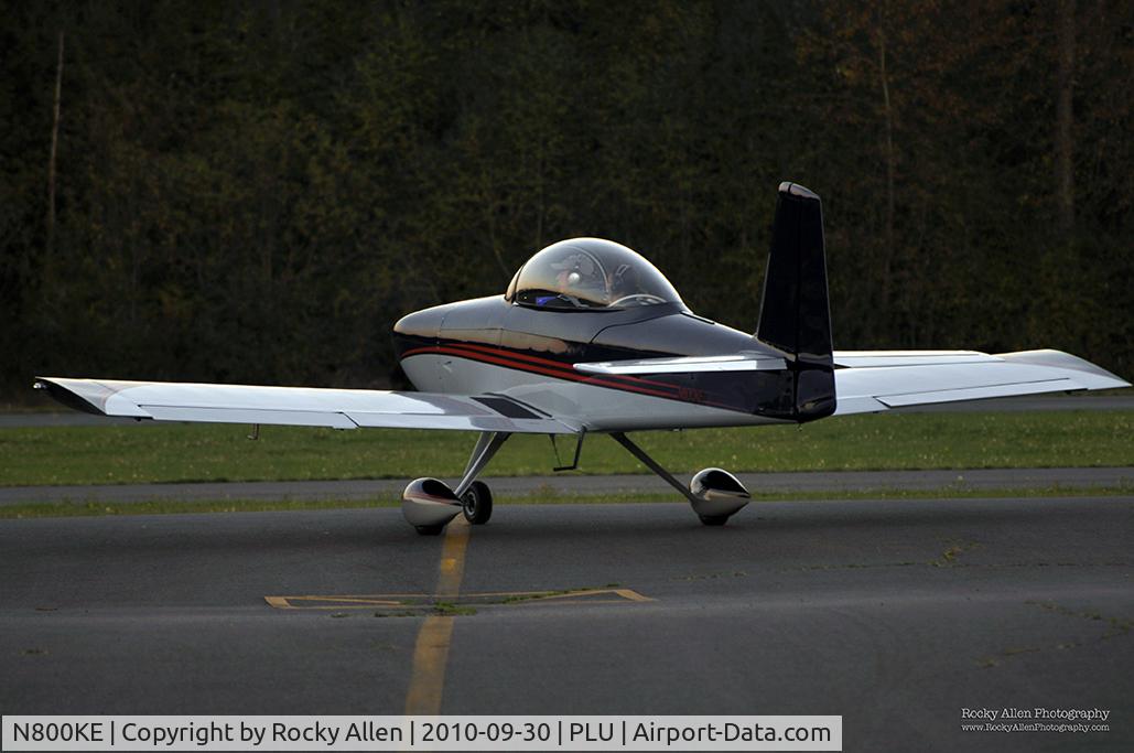 N800KE, 2008 Vans RV-8A C/N 82281, Taxiing to runway