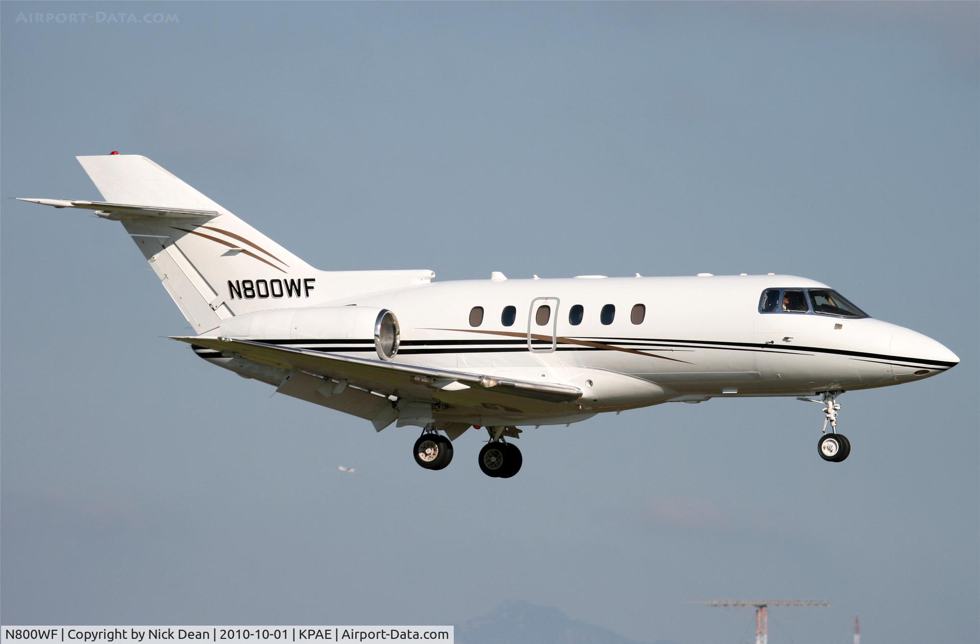 N800WF, 2005 Raytheon Hawker 800XP C/N 258728, KPAE