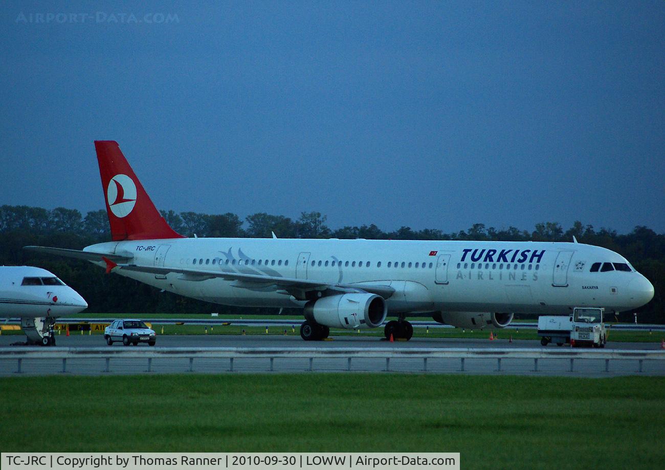 TC-JRC, 2006 Airbus A321-231 C/N 2999, Turkish Airlines Airbus A321 carrier for Besiktas Istanbul football team