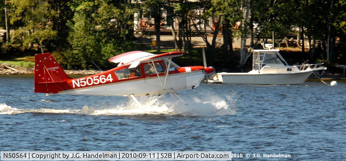 N50564, 1979 Bellanca 7GCBC C/N 1157-79, water taxiing at Moosehead Lake  ME