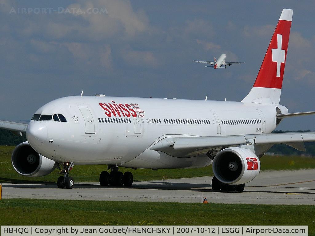 HB-IQG, 1999 Airbus A330-223 C/N 275, .