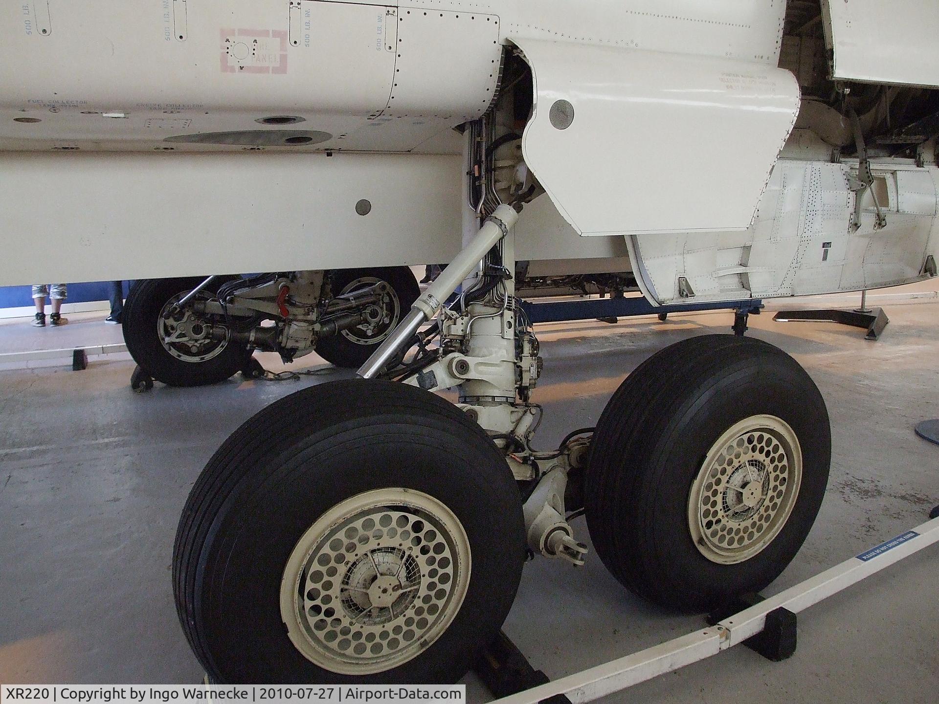 XR220, BAC TSR-2 C/N XO-2, BAC TSR 2 at the RAF Museum, Cosford