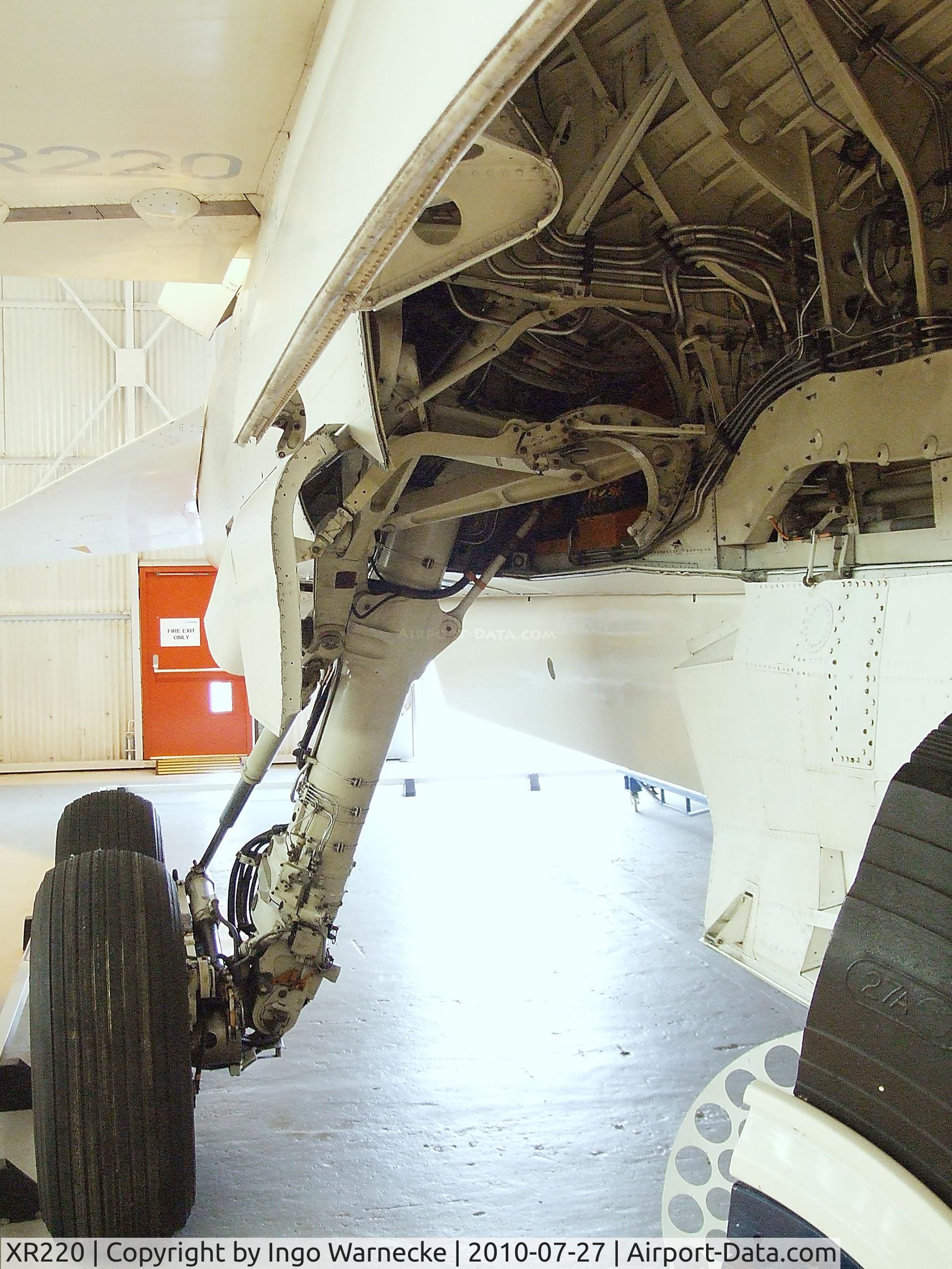 XR220, BAC TSR-2 C/N XO-2, BAC TSR 2 at the RAF Museum, Cosford