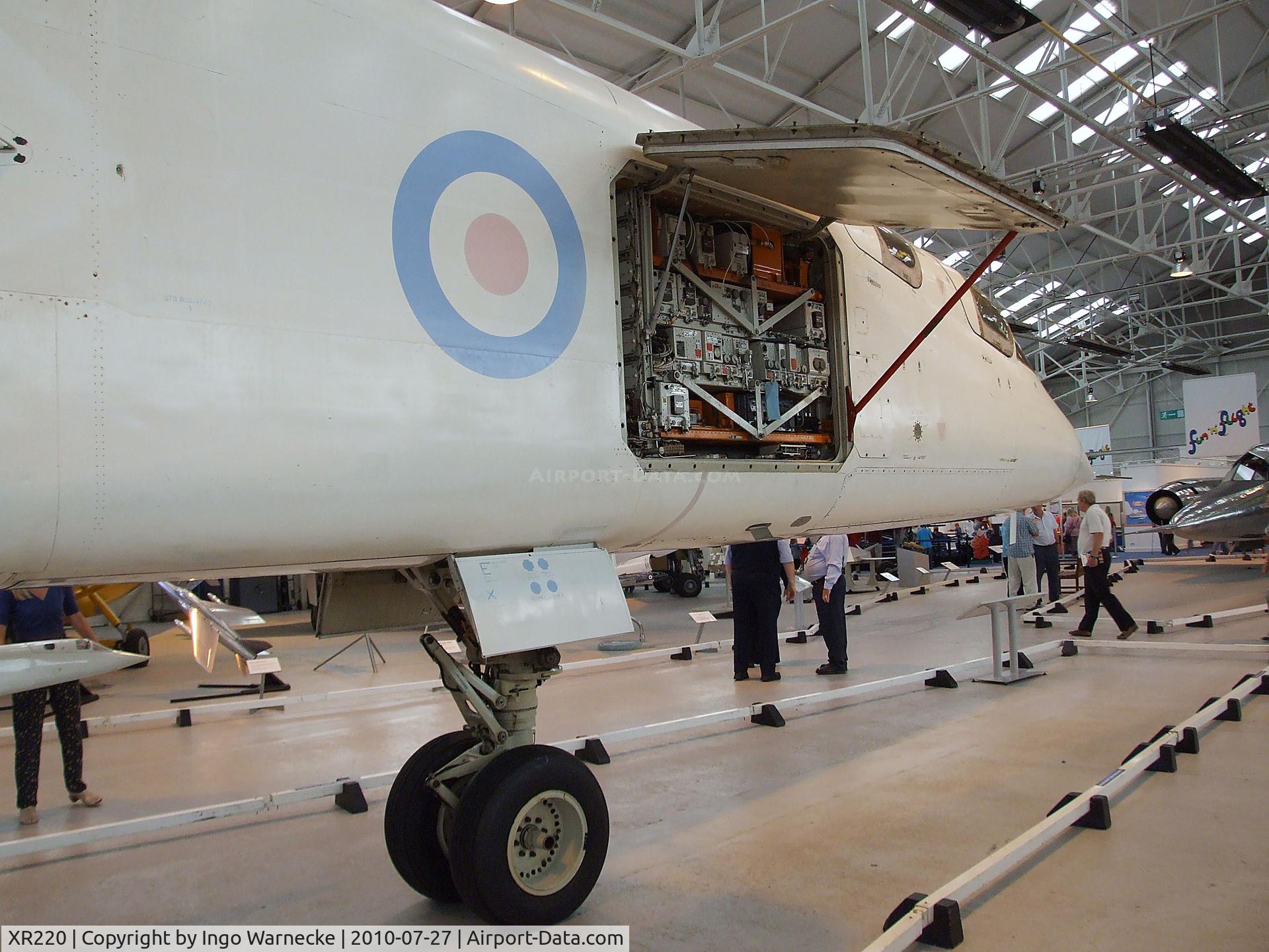 XR220, BAC TSR-2 C/N XO-2, BAC TSR 2 at the RAF Museum, Cosford