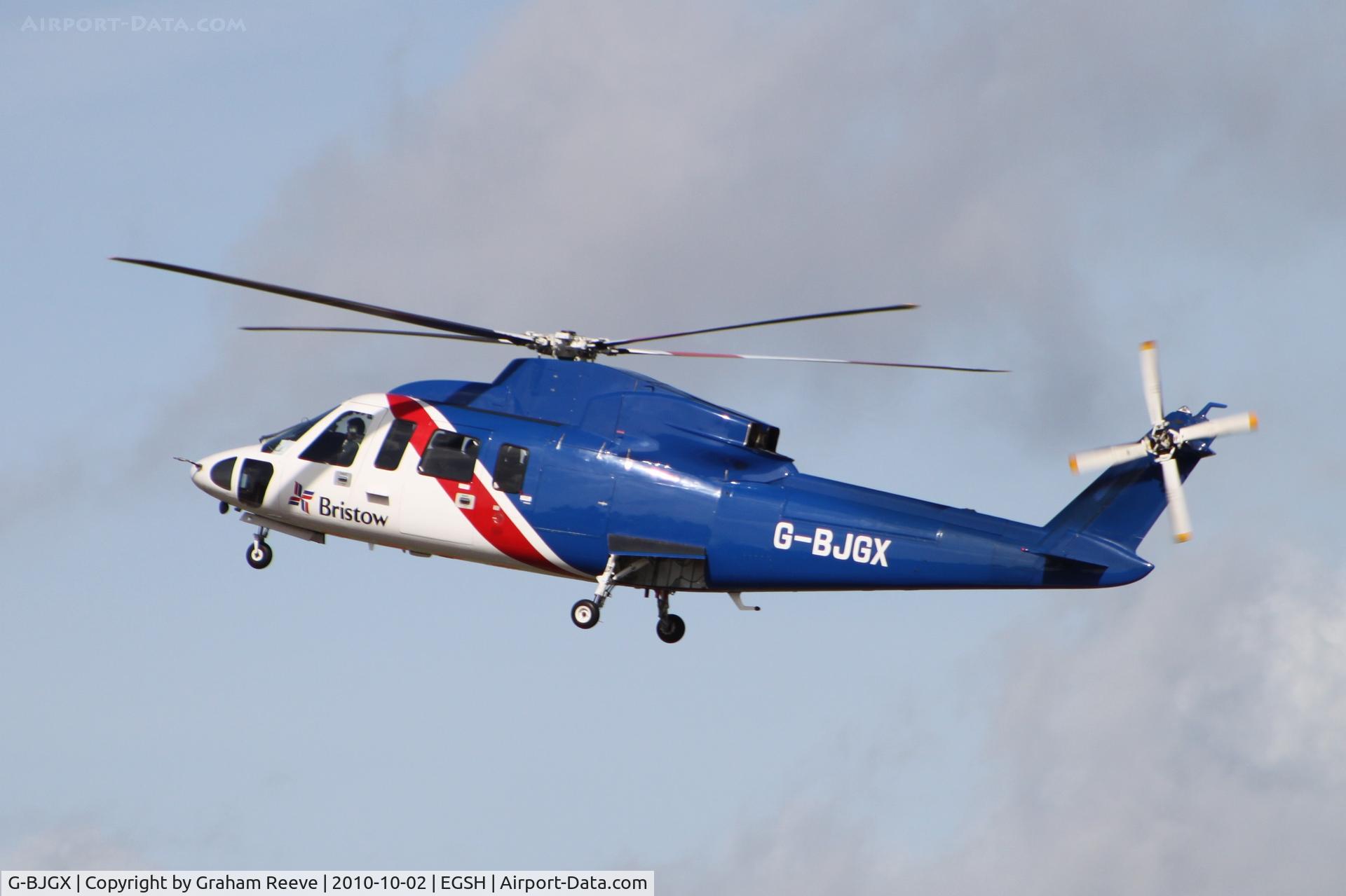 G-BJGX, 1980 Sikorsky S-76A C/N 760026, Landing at Norwich.