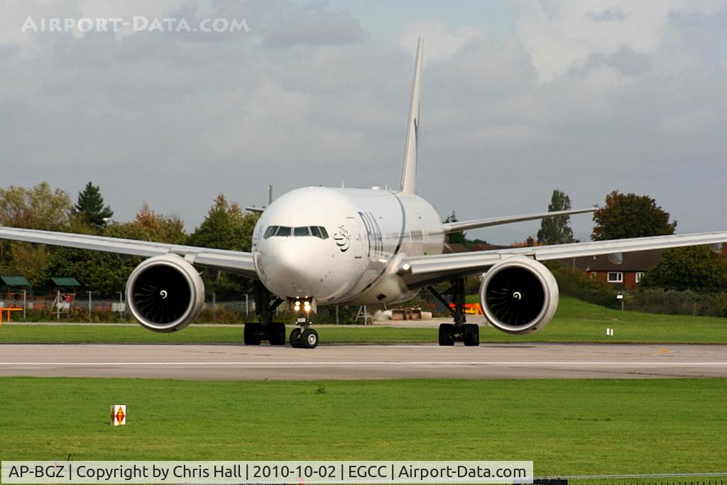 AP-BGZ, 2005 Boeing 777-240/LR C/N 33782, Pakistan International Airlines