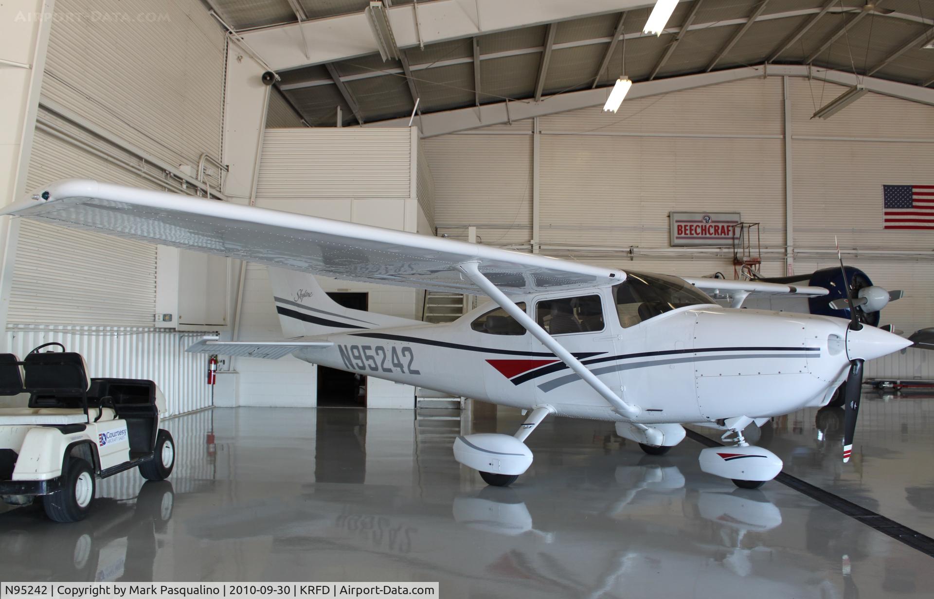 N95242, 1998 Cessna 182S Skylane C/N 18280146, Cessna 182S