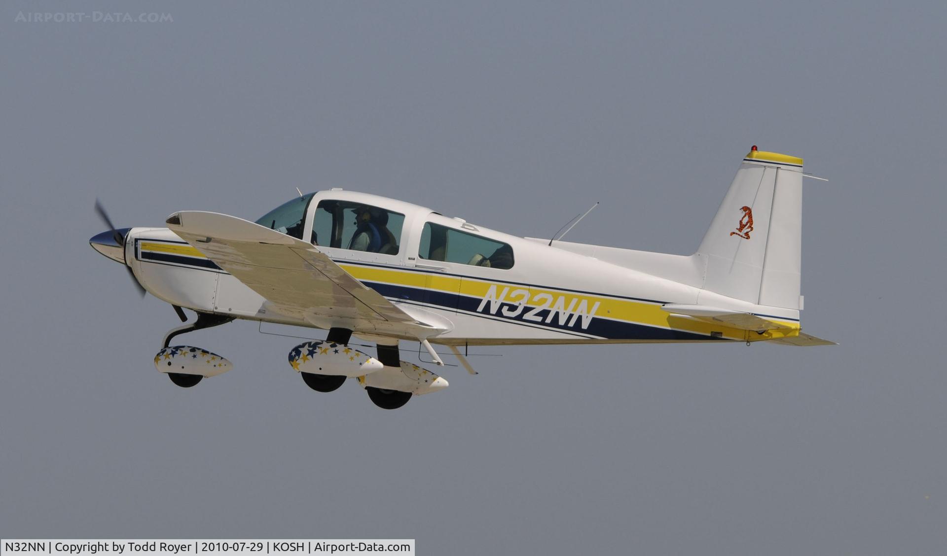N32NN, Grumman American AA-5B Tiger C/N AA5B-0602, EAA AIRVENTURE 2010