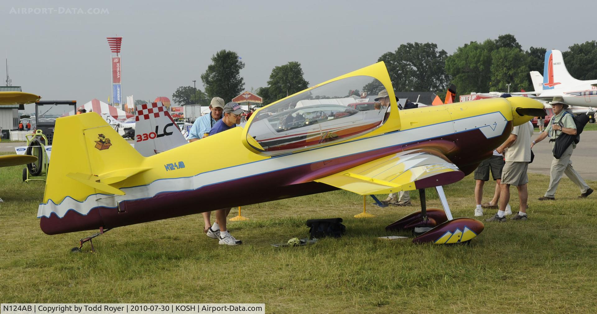 N124AB, 2003 Giles G-202 C/N 008, EAA AIRVENTURE 2010