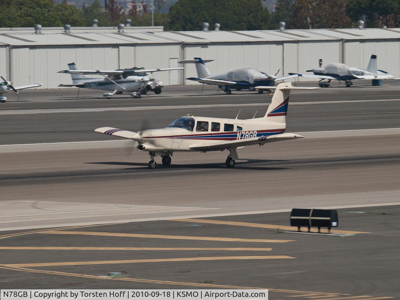 N78GB, 1978 Piper PA-32RT-300T Turbo Lance II C/N 32R-7887282, N78GB departing from RWY 21