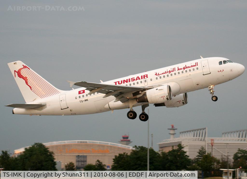TS-IMK, 1998 Airbus A319-114 C/N 880, Taking off rwy 18