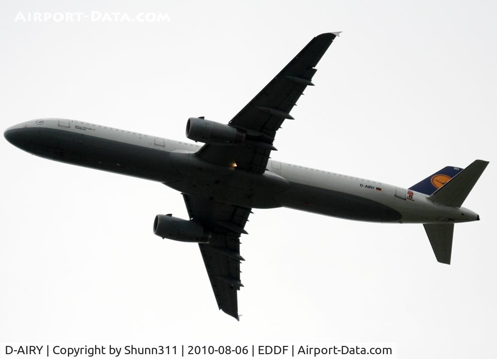 D-AIRY, 1998 Airbus A321-131 C/N 0901, Taking off rwy 25L