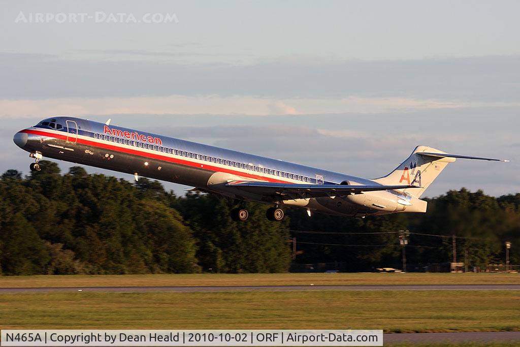 N465A, 1988 McDonnell Douglas MD-82 (DC-9-82) C/N 49595, American Airlines N465A (FLT AAL1069) departing RWY 5 en route to Dallas/Fort Worth Int'l (KDFW) in the evening.