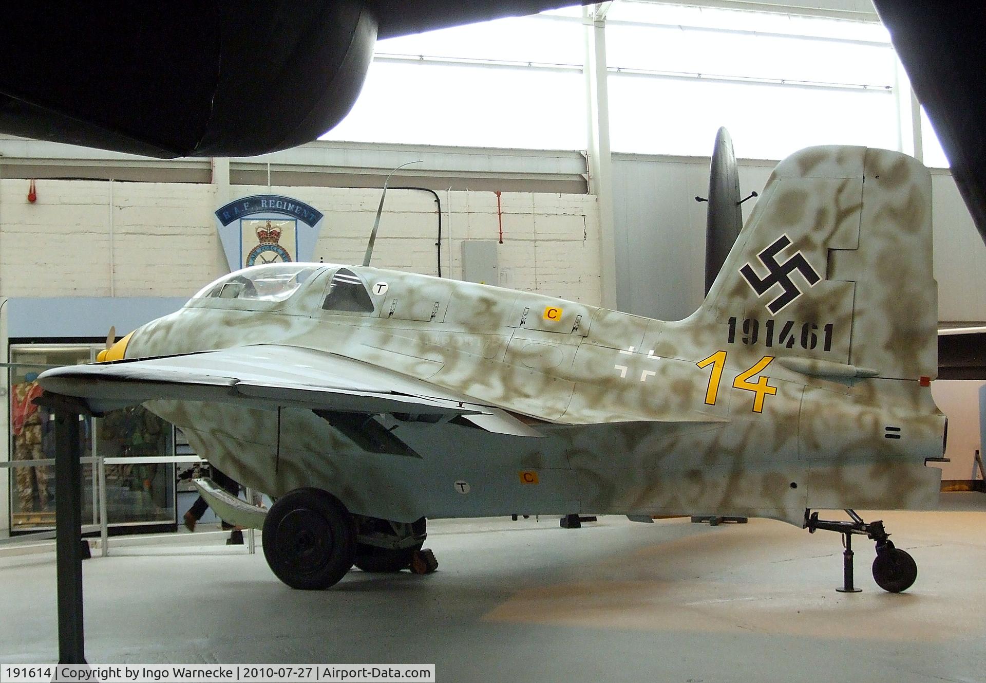 191614, 1945 Messerschmitt Me-163B-1a Komet C/N 191614, Messerschmitt Me 163B-1a Komet at the RAF Museum, Cosford. The museum itself is not sure whether it might actually be 191461 which explains why it is marked as the latter.