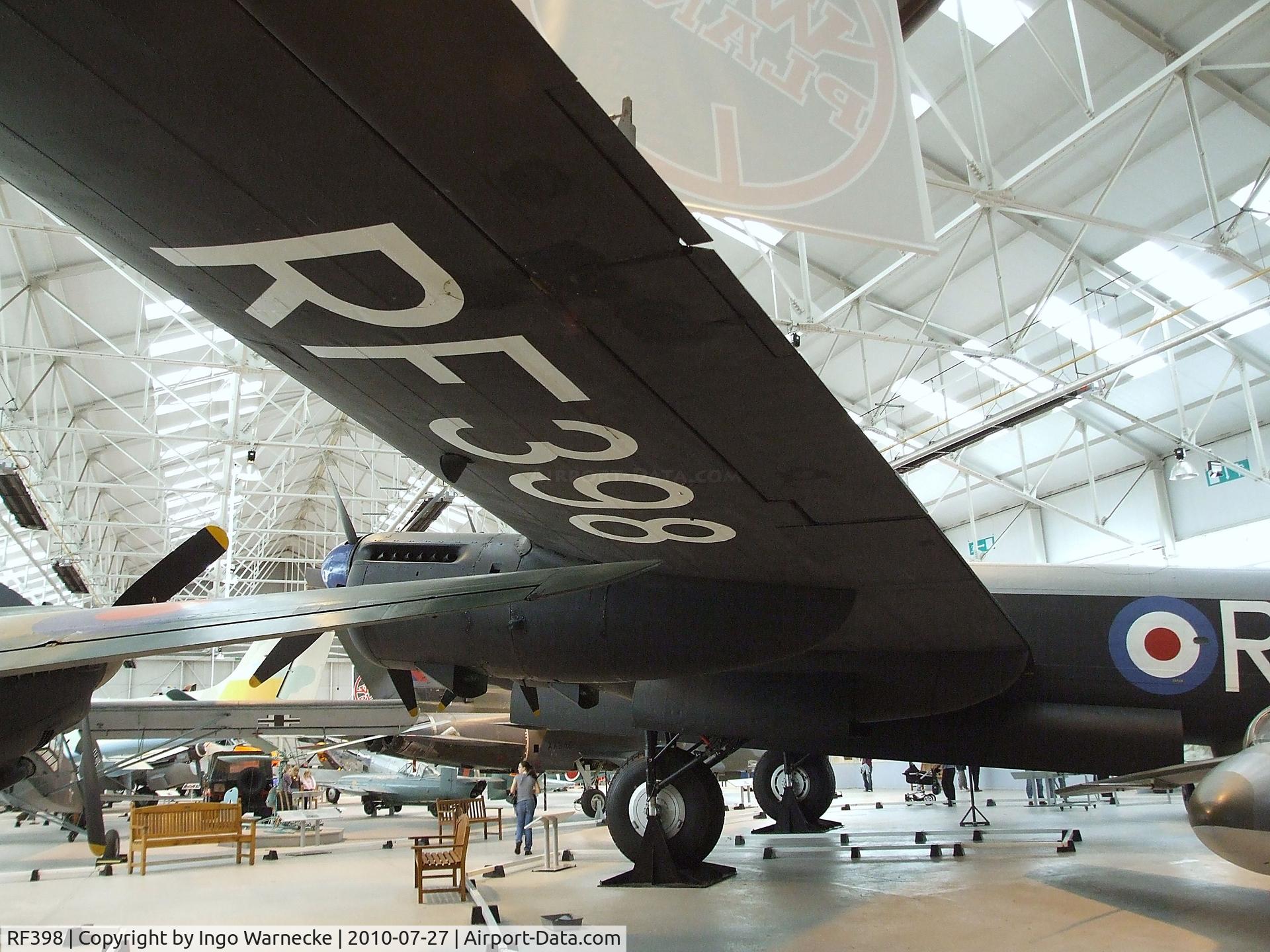RF398, 1945 Avro 694 Lincoln B.2 C/N Not found RF398, Avro Lincoln B2 at the RAF Museum, Cosford