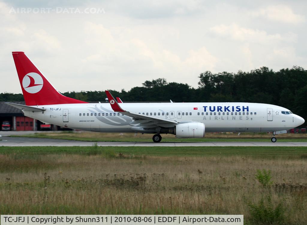 TC-JFJ, 1999 Boeing 737-8F2 C/N 29772, Taking off rwy 18