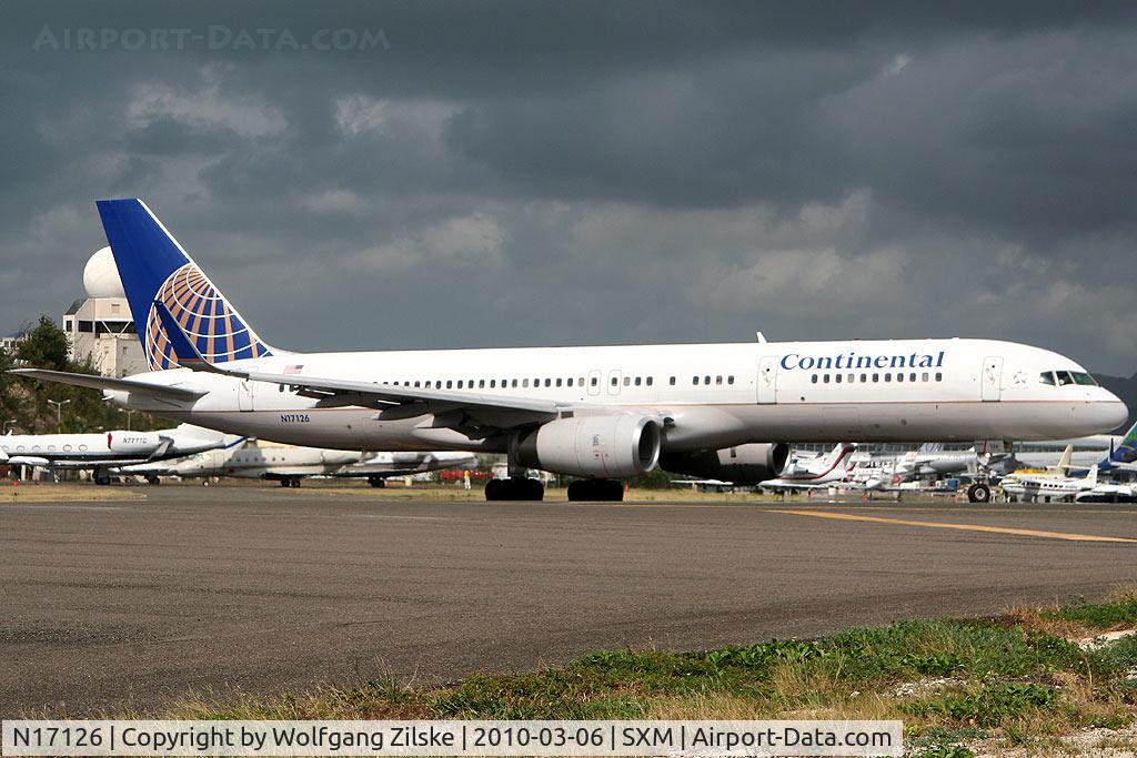 N17126, 1998 Boeing 757-224 C/N 27566, visitor
